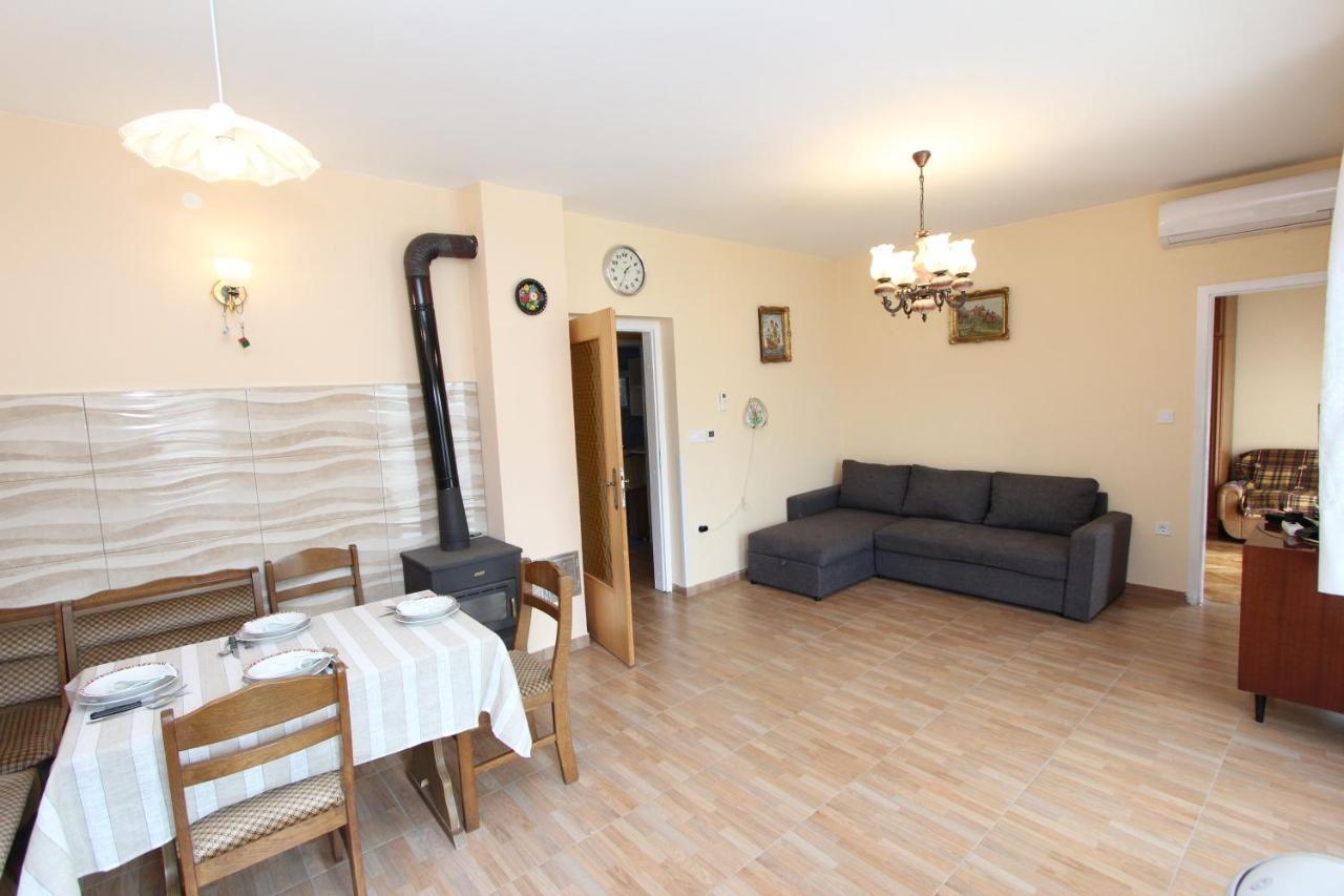 Apartment Oto بولا المظهر الخارجي الصورة